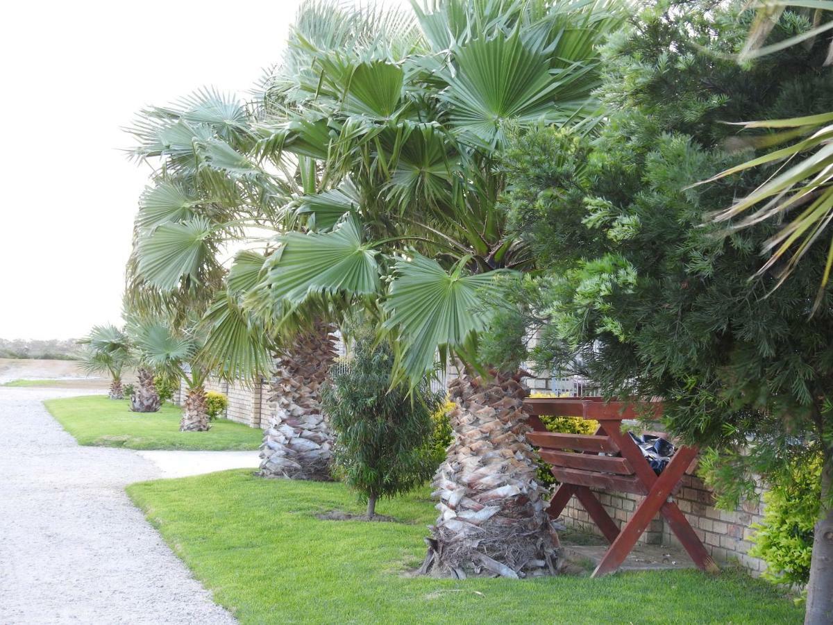 Settle Inn Self Catering Accommodation Colchester Buitenkant foto