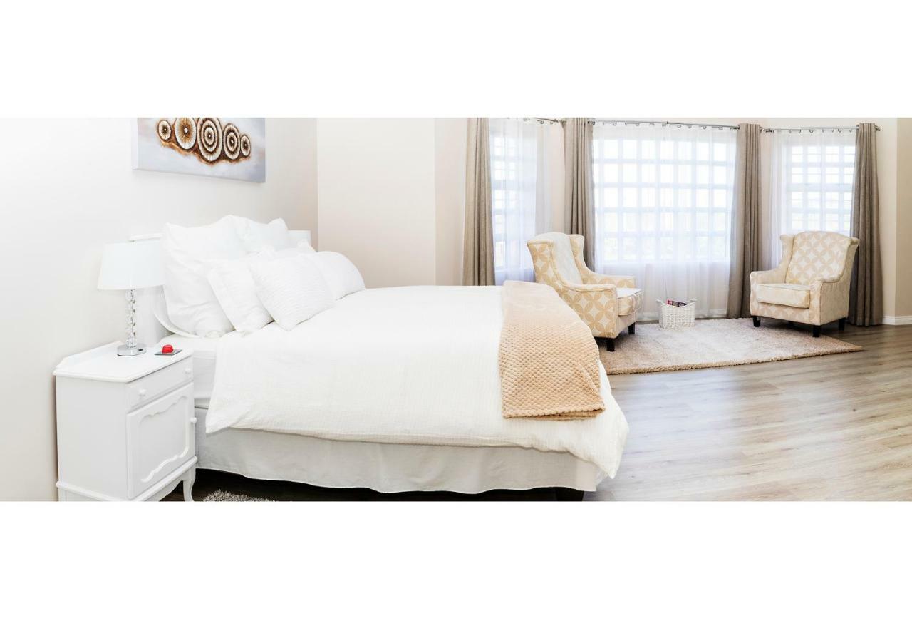 Settle Inn Self Catering Accommodation Colchester Buitenkant foto