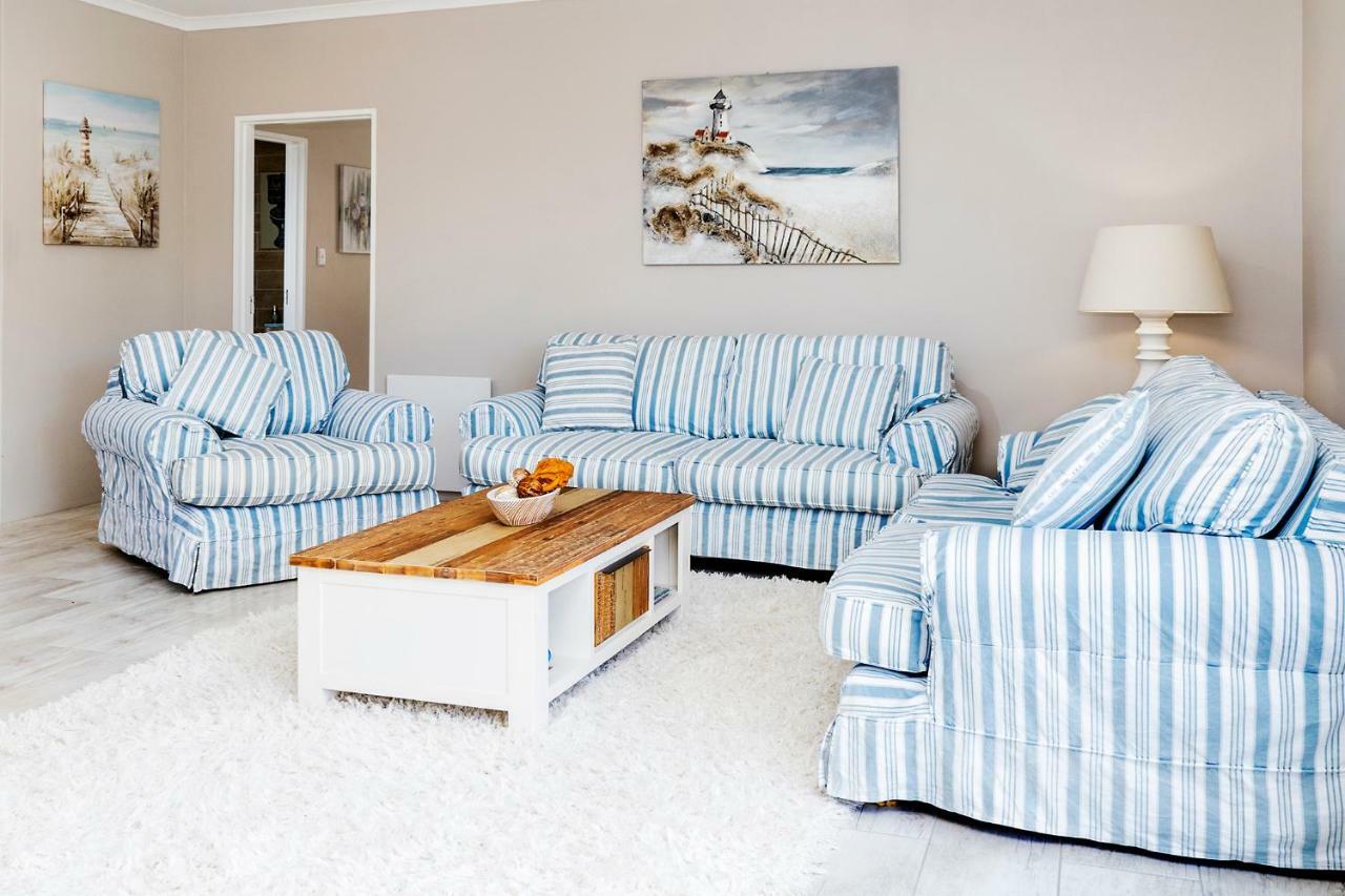 Settle Inn Self Catering Accommodation Colchester Buitenkant foto